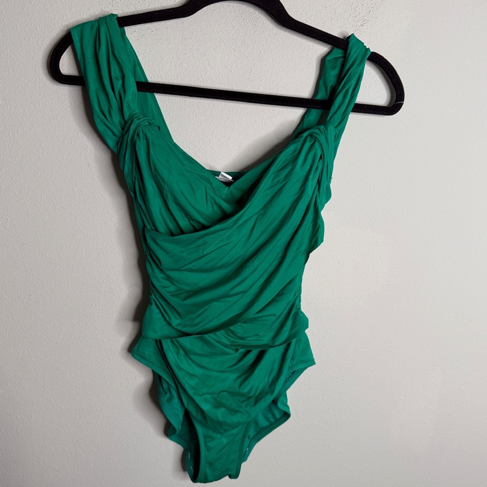 Badgley Mischka Women's 4 Emerald Green Ruched‎ One Piece Swimsuit Summer Beach